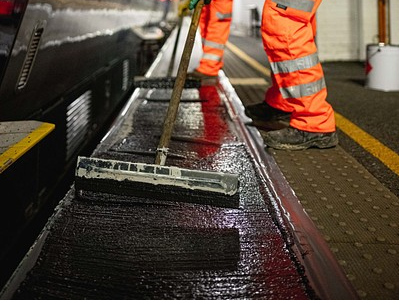Prismo Vernisol Robur-Grip MMA close-up on a train platform in Northern Ireland