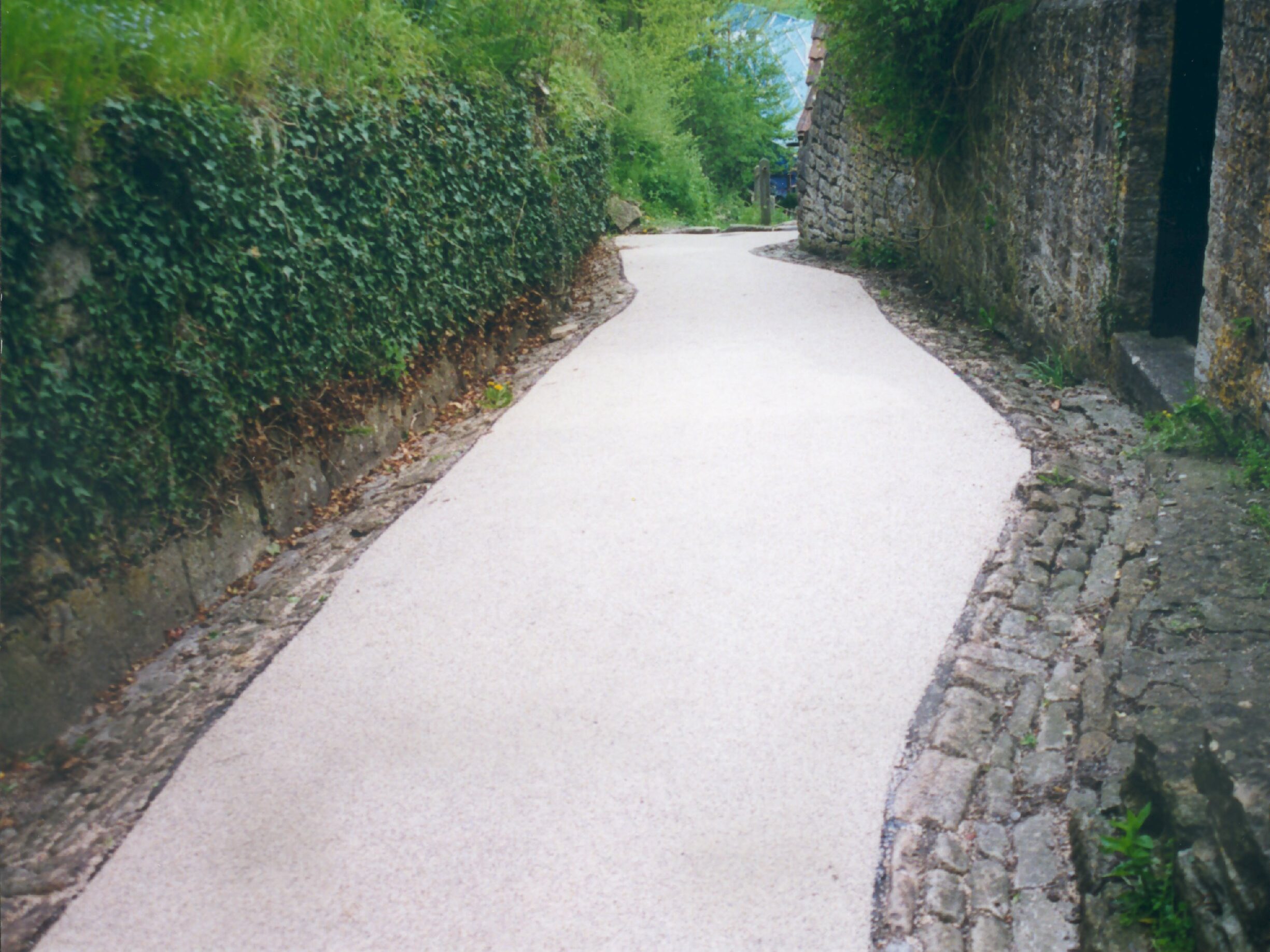 Heritage bridle path surfaced with Prismo Stonegrip decorative surfacing